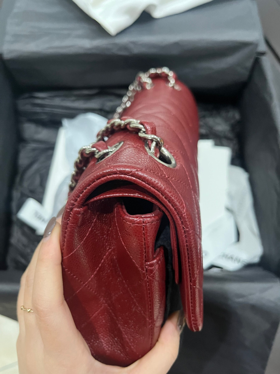 CHANEL CLASSIC M BURGUNDY CODE 30