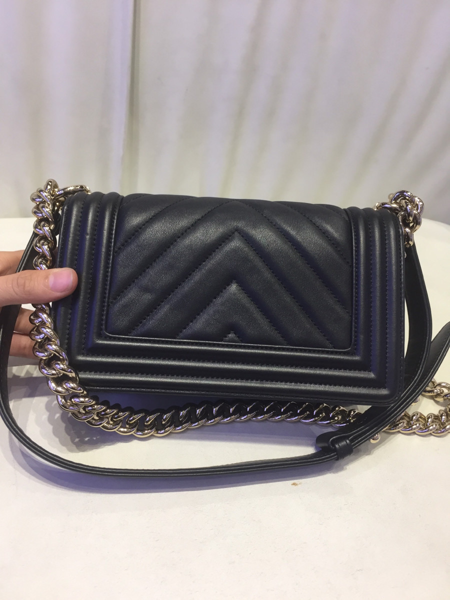 Túi Chanel Boy Chervon S