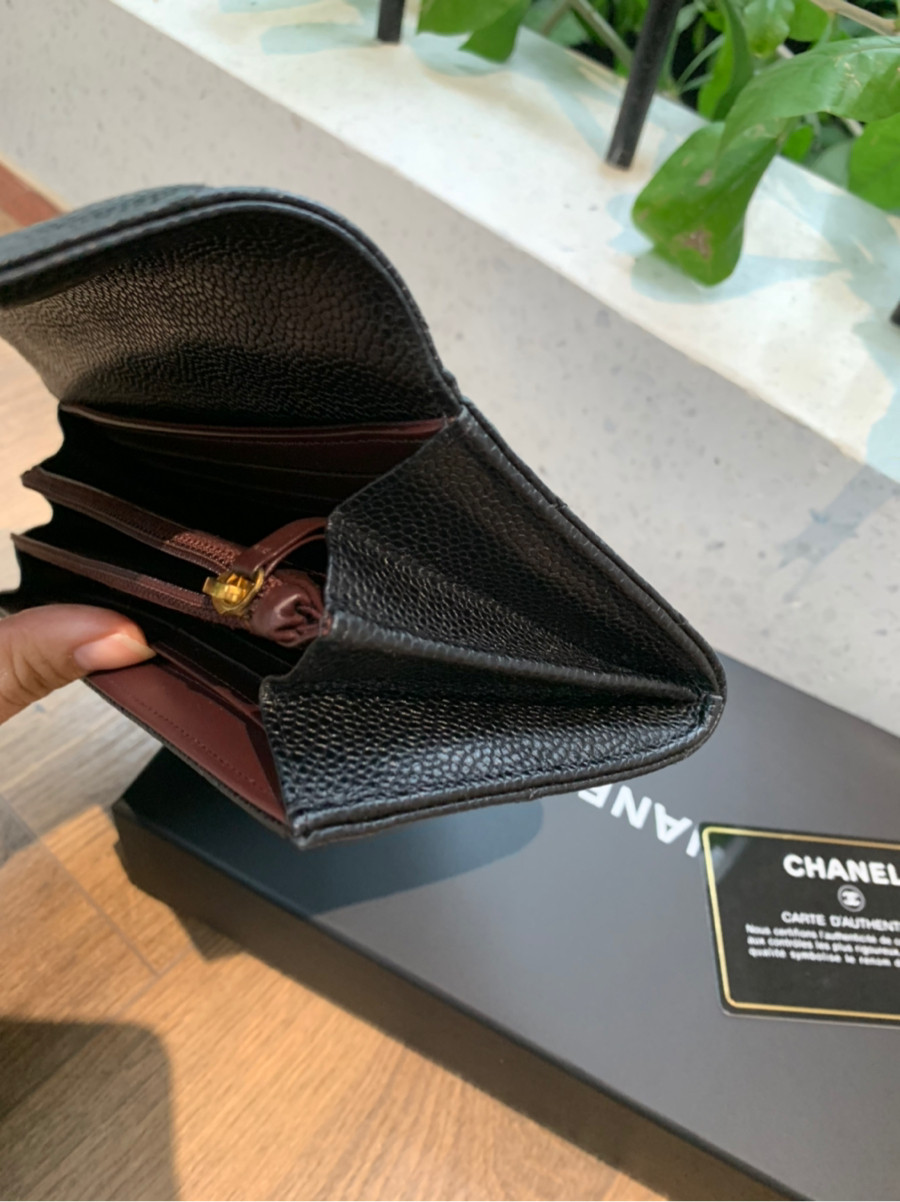 Ch..an..el Matelasse Caviarskin Wallet Black Gold Metal fittings 22xxx   . kèm box như hình nhé