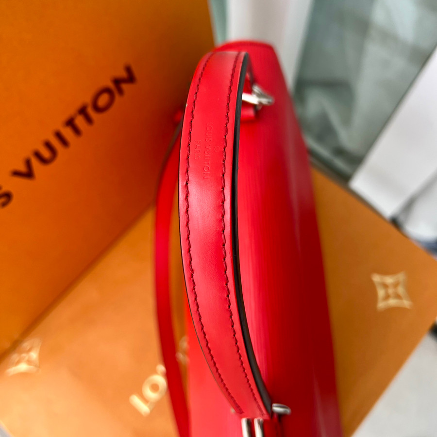 Túi Cluny BB epi đỏ tươi • like new 98%