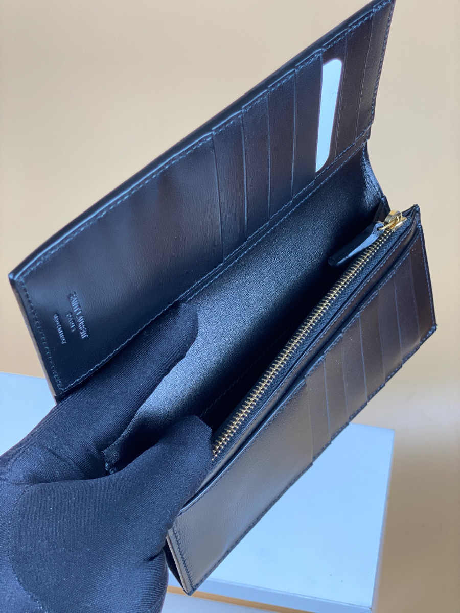 Ysl long wallet