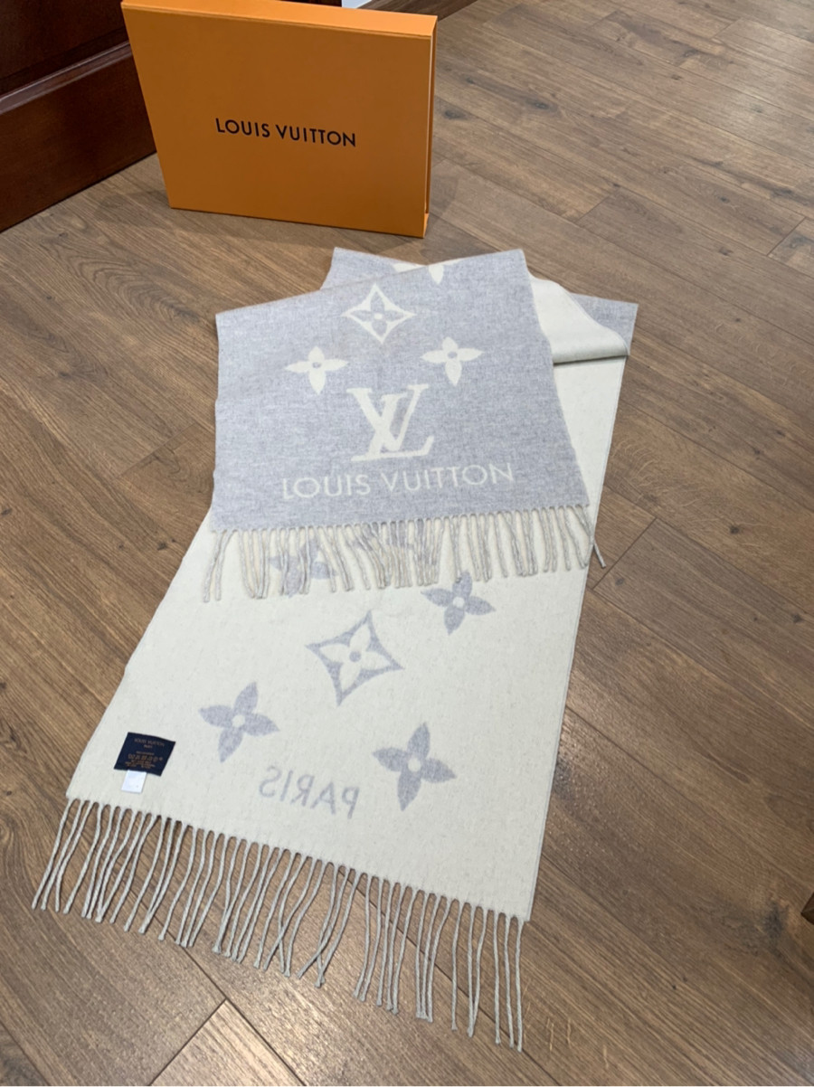 L o u i s V u i t t o n  Echarpe Reykjavik AB0198 Scarf Cashmere Grey còn tag vải  kèm box