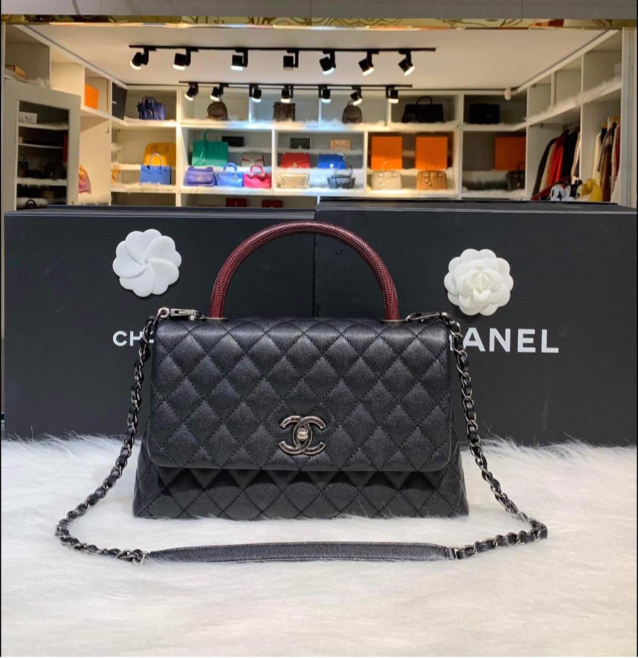 Chanel coco 10,5 like new