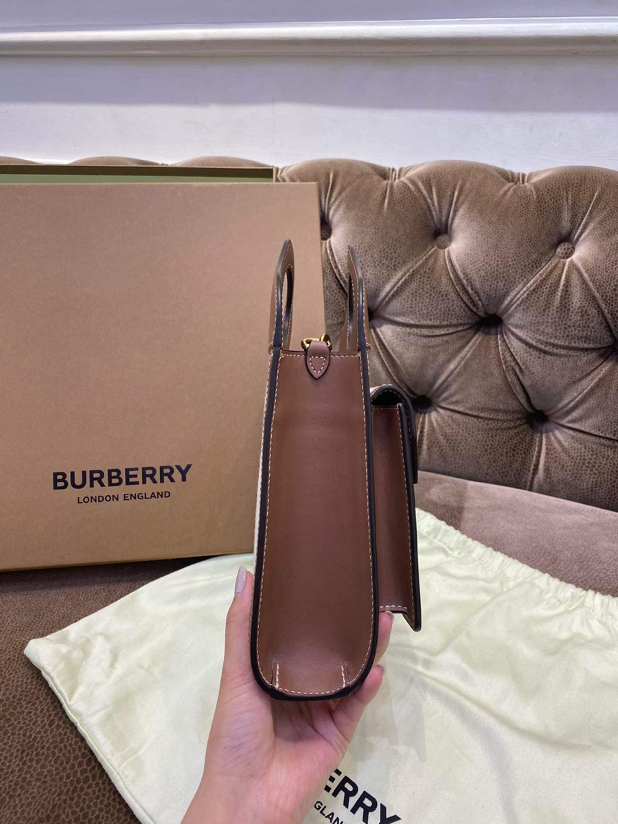 Túi Burberry Pocket