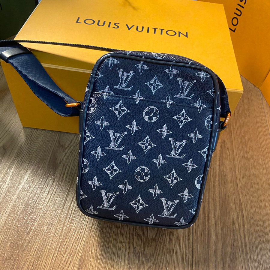 Túi Messenger Bag LV upsidedow