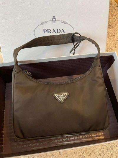 Túi Prada New