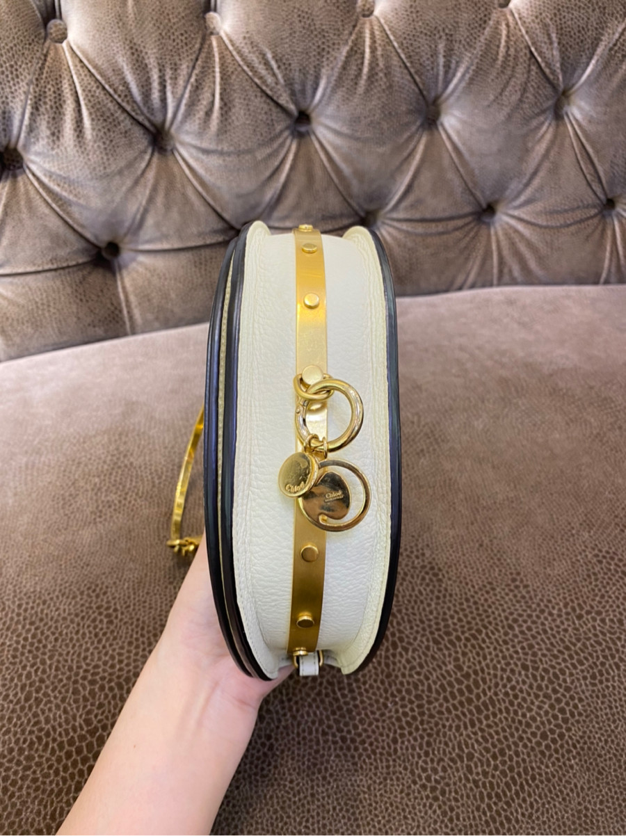 Túi Chloe Small Nile Minaudiere Cream Ghw Bag