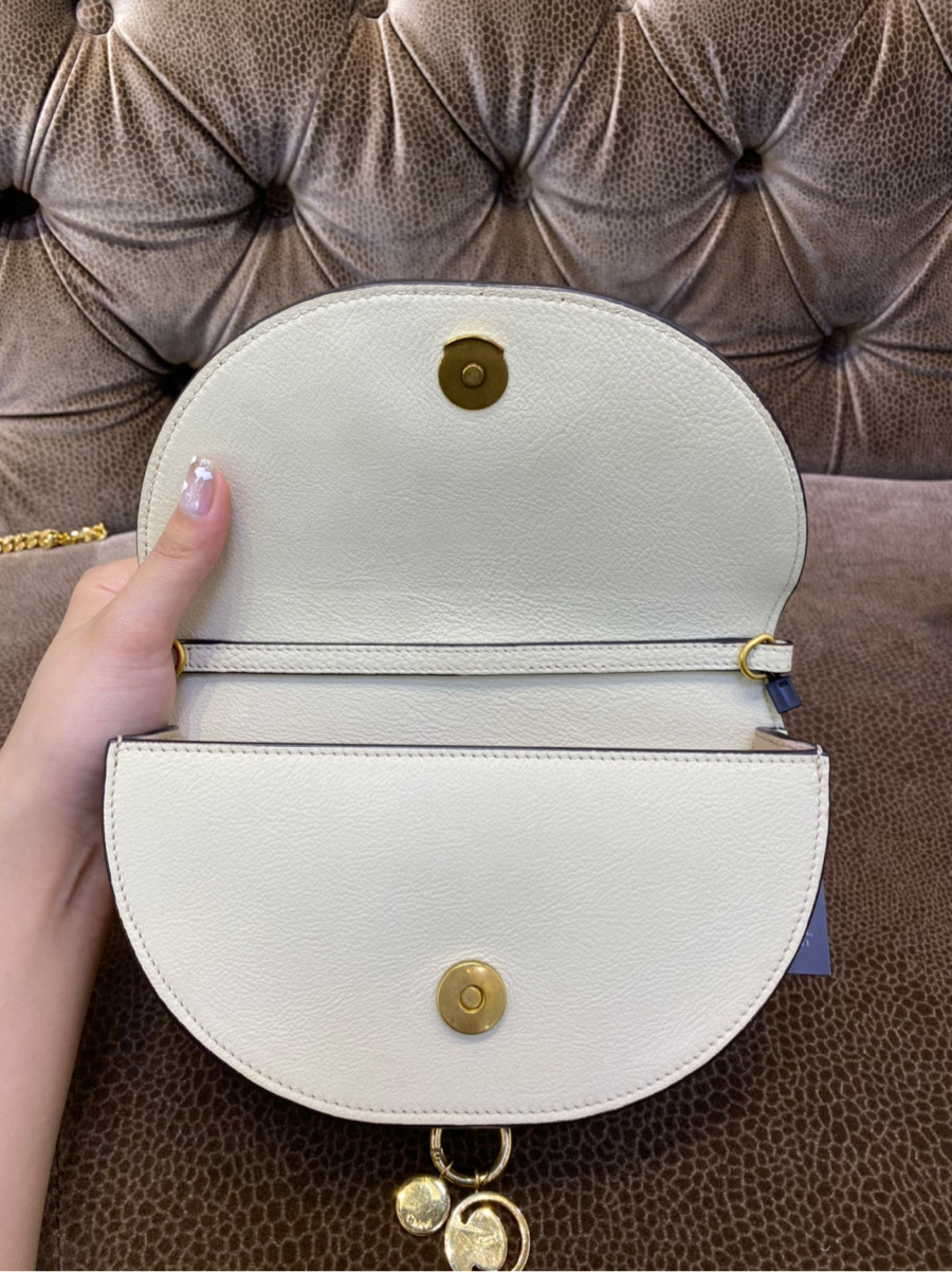 Túi Chloe Small Nile Minaudiere Cream Ghw Bag