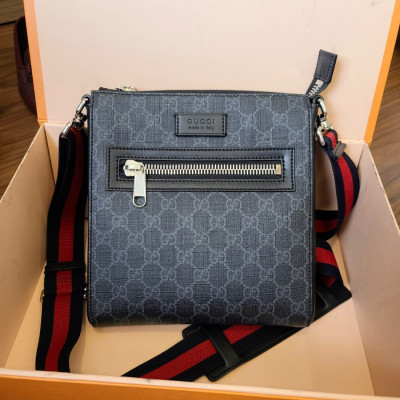 Túi GUCCI GG BLACK SMALL MESSENGER BAG