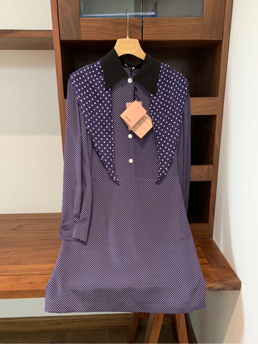 hsm m.iu m.iu Shirt dress  / size 38it / Silk / thông số váy ngực khoảng 90cm ; eo khoảng 70-72cm ; dài 86cm