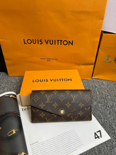Ví Louis Vuitton