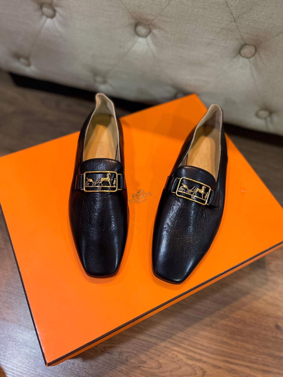 Giày hermes khoá vàng đồng màu đen sz 36 new