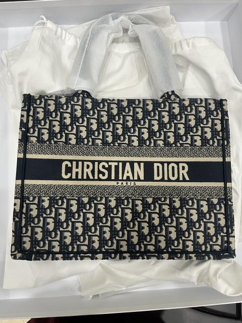 Dior Tote CD sz Small