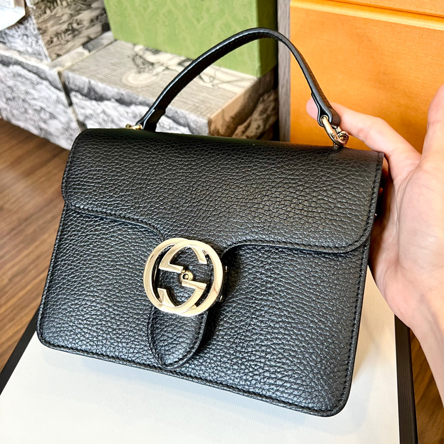 GUCCI BLACK LEATHER INTERLOCKING G CHAIN CROSSBODY BAG