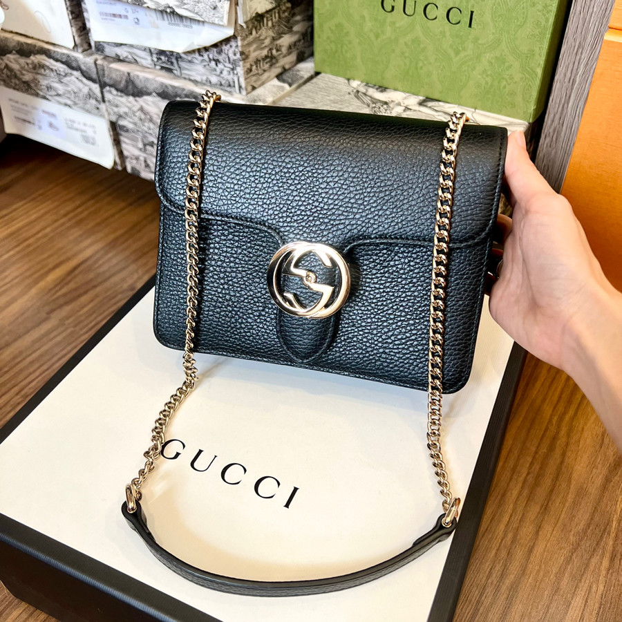 GUCCI BLACK LEATHER INTERLOCKING G CHAIN CROSSBODY BAG 99%