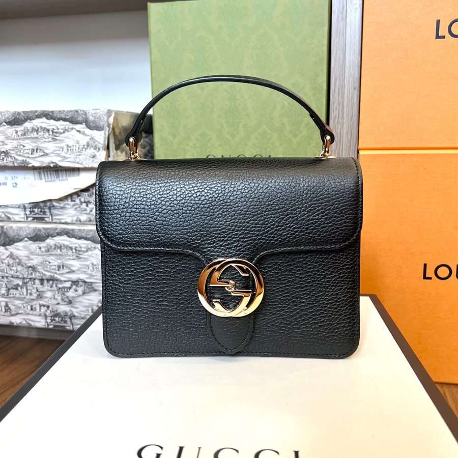 GUCCI BLACK LEATHER INTERLOCKING G CHAIN CROSSBODY BAG 99%