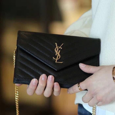 YSL Woc - đen khoá vàng - size 19cm