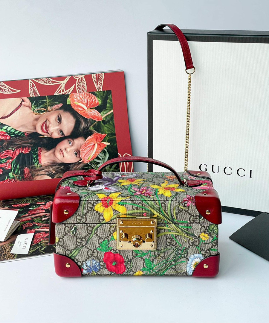 Hộp nữ trang Gucci New