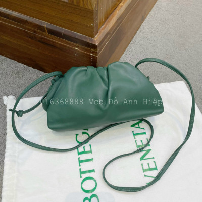 Túi BOTTEGA VENETA The Mini Pouch Crossbody Bag In Green / Blue