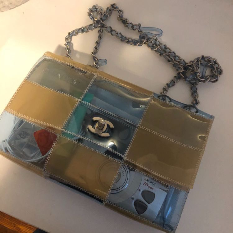 Chanel nhựa vintage đủ card