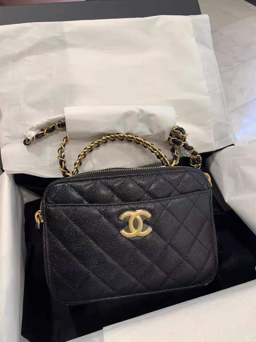 Mua Túi Xách Chanel Vanity Top Handle With Chain Baby Blue Cross Body Bag  Màu Xanh  Chanel  Mua tại Vua Hàng Hiệu h045179
