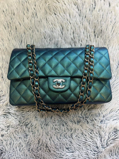 Chanel Classic M pearly codechip