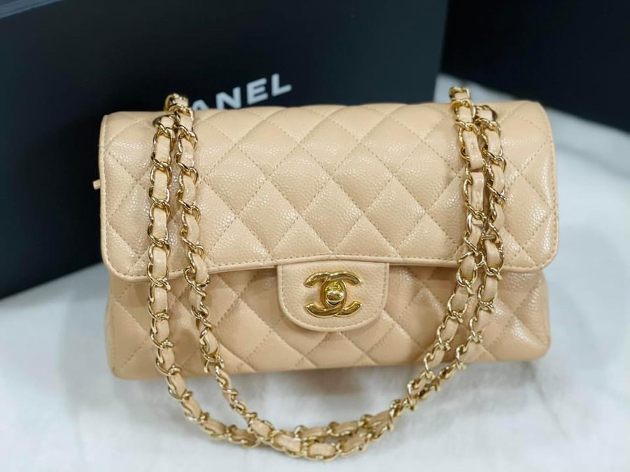 Chanel classic s ghw