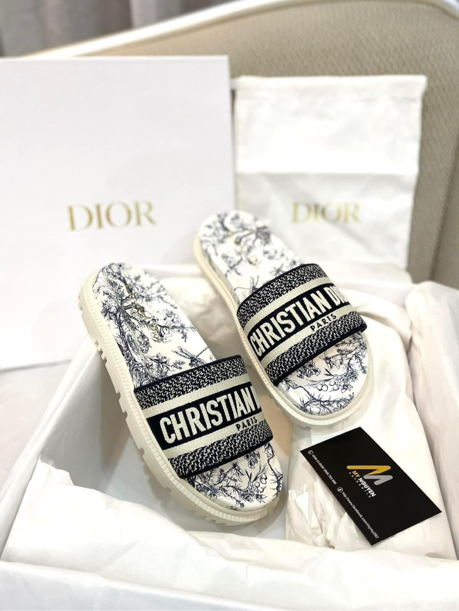 Dior ID Womens Sneaker Size 38 Size 7 US All white Designer Authentic  eBay