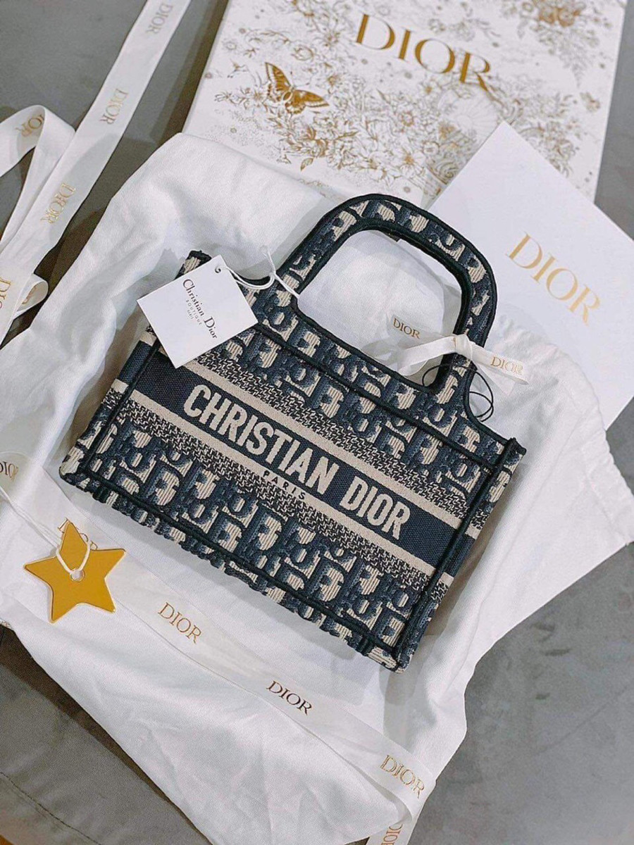 DIOR TOTE