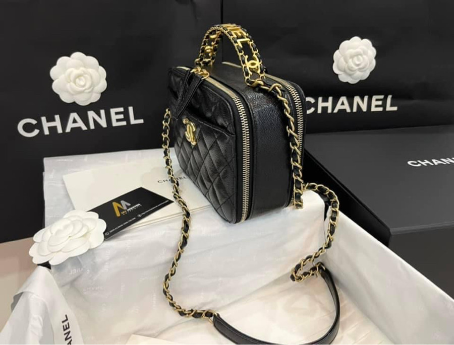 CHANEL Vanity caviar New Ss22 - size 20