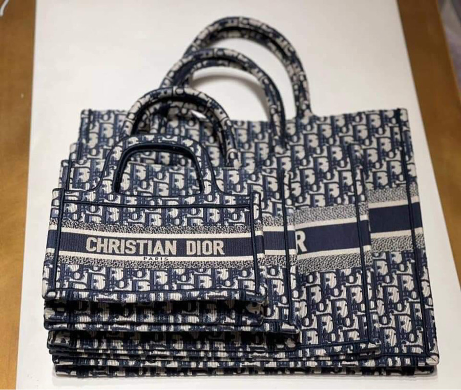 DIOR TOTE