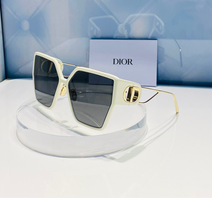 Kính DIOR Mẫu mới new ss22