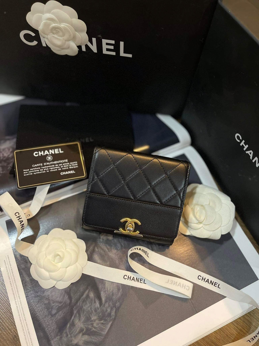 Ví chanel màu đẹ da gập 3 logo code 30 kèm card dust