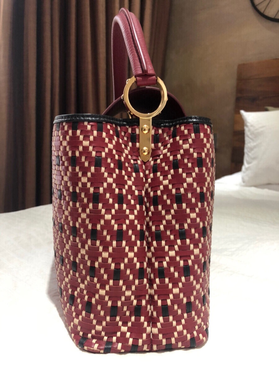 LV Capucines PM Twiny Rouge Limited Edition(M42926)