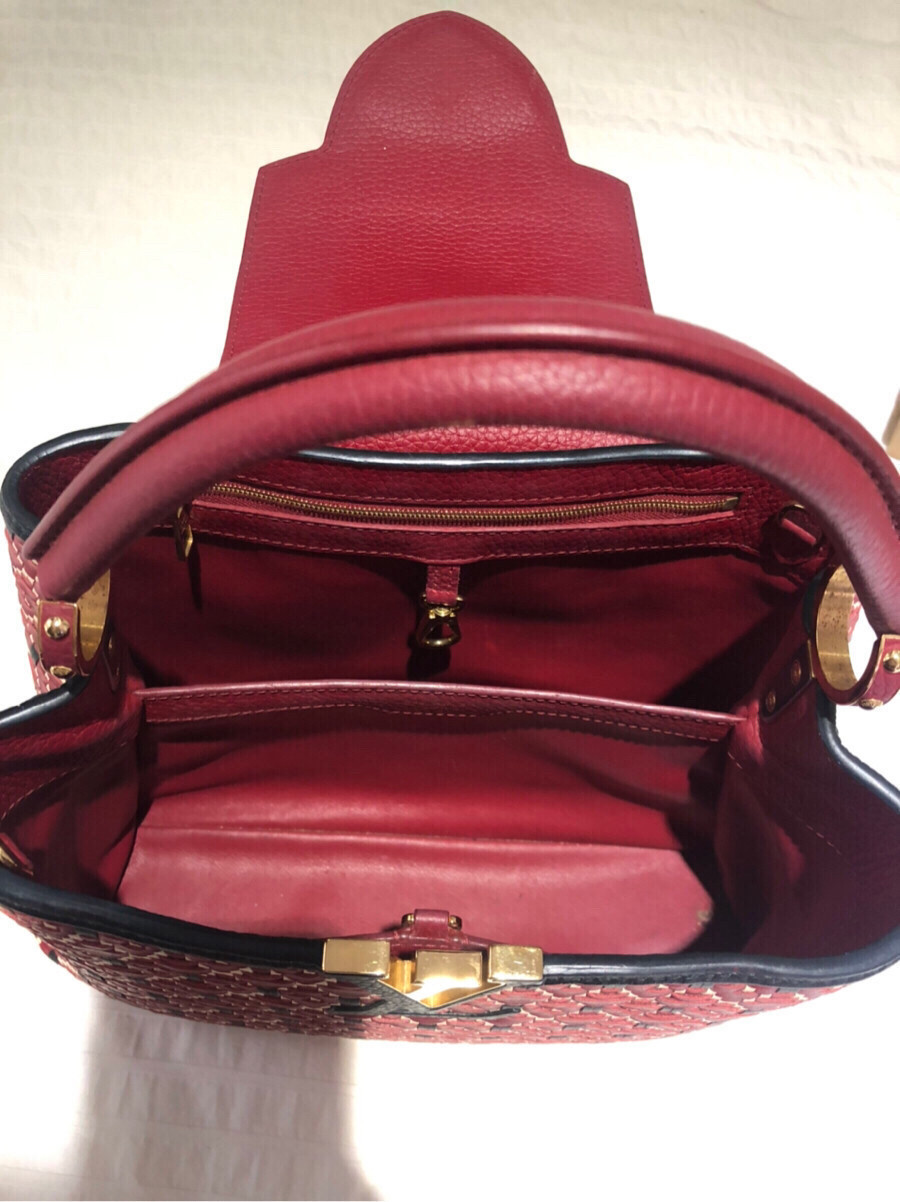 LV Capucines PM Twiny Rouge Limited Edition(M42926)