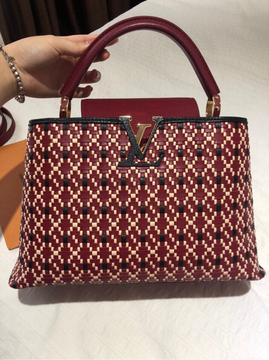 LV Capucines PM Twiny Rouge Limited Edition(M42926)