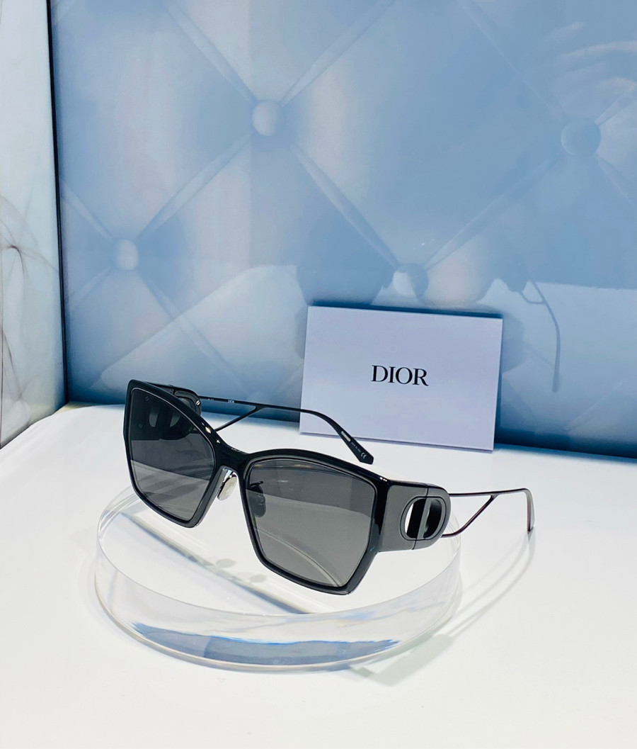 Kính Dior New