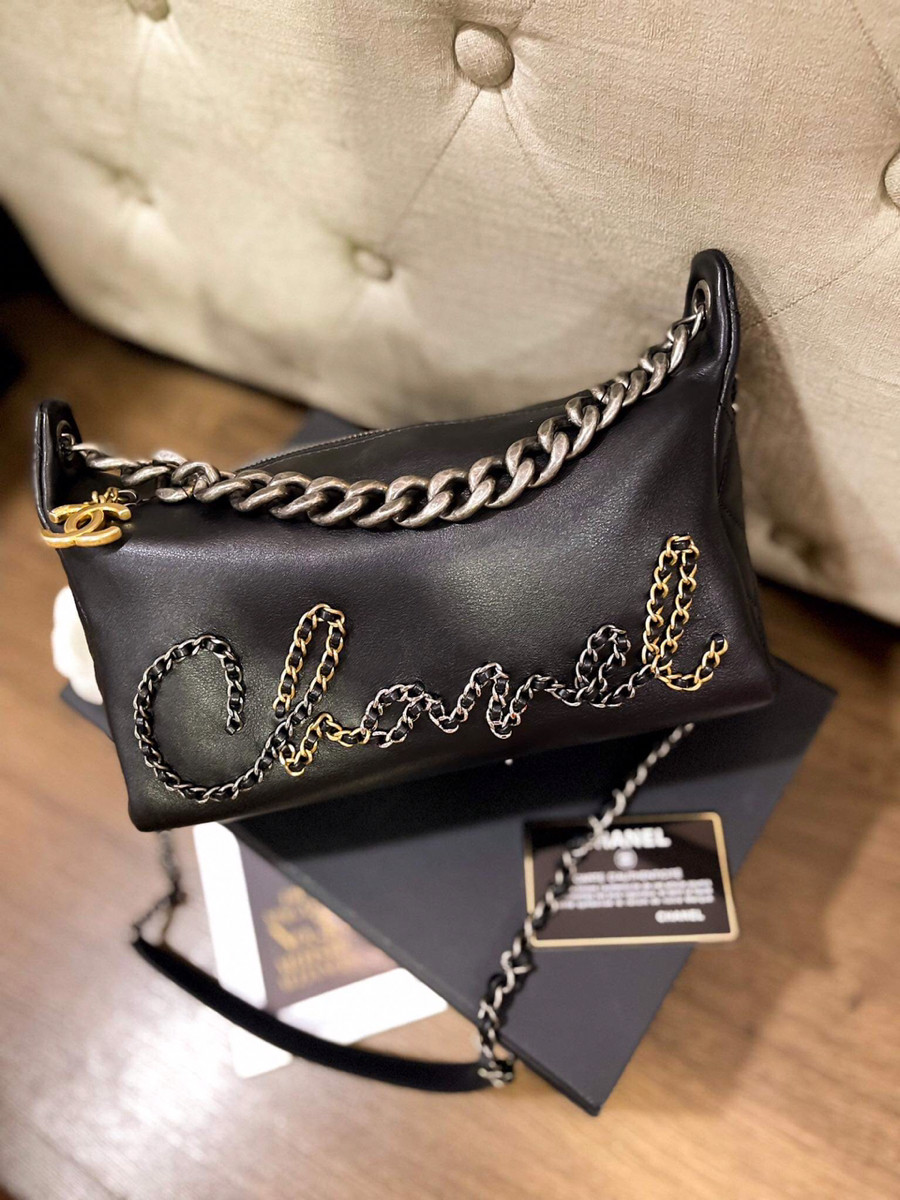 Túi chanel hobo màu đen chữ xích card code 29