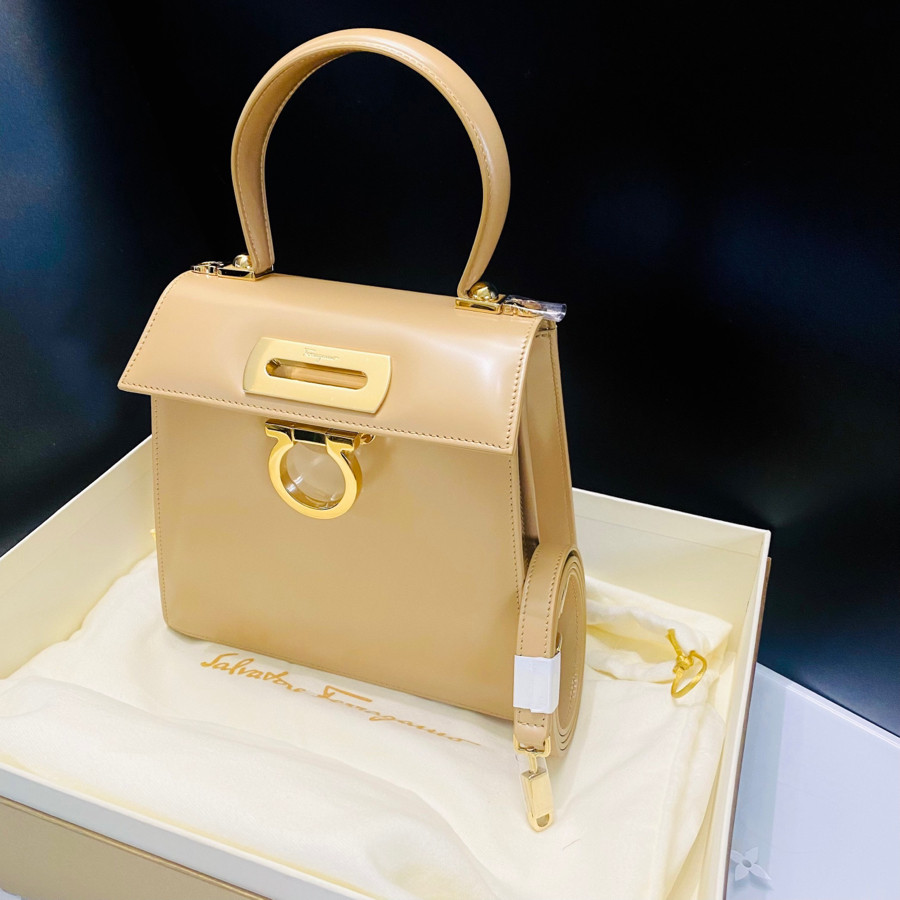 Túi Ferragamo salvatore