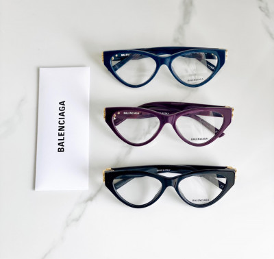 Kính cận Balenciaga 2022
