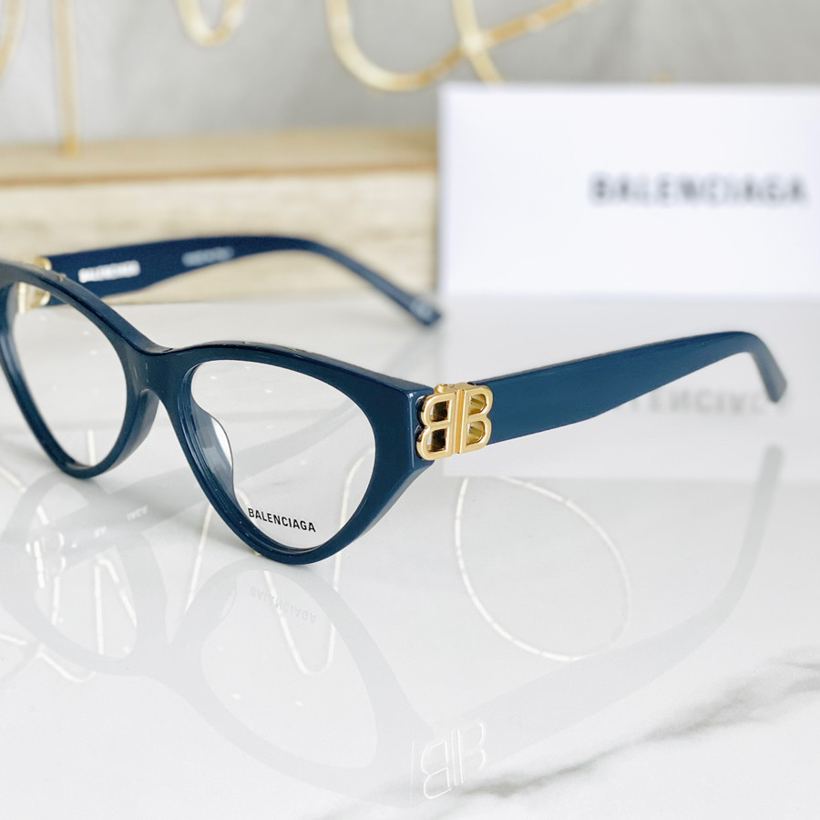 Kính cận Balenciaga 2022