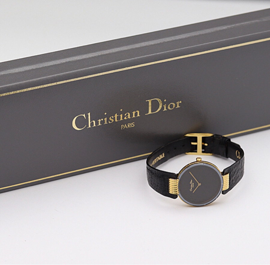 Christian Dior cọc kim cương - Tín đồ hàng hiệu