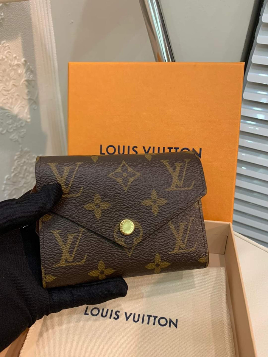 Ví Louis Vuitton