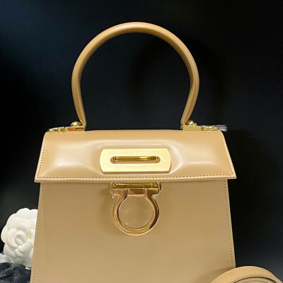 Túi Ferragamo salvatore