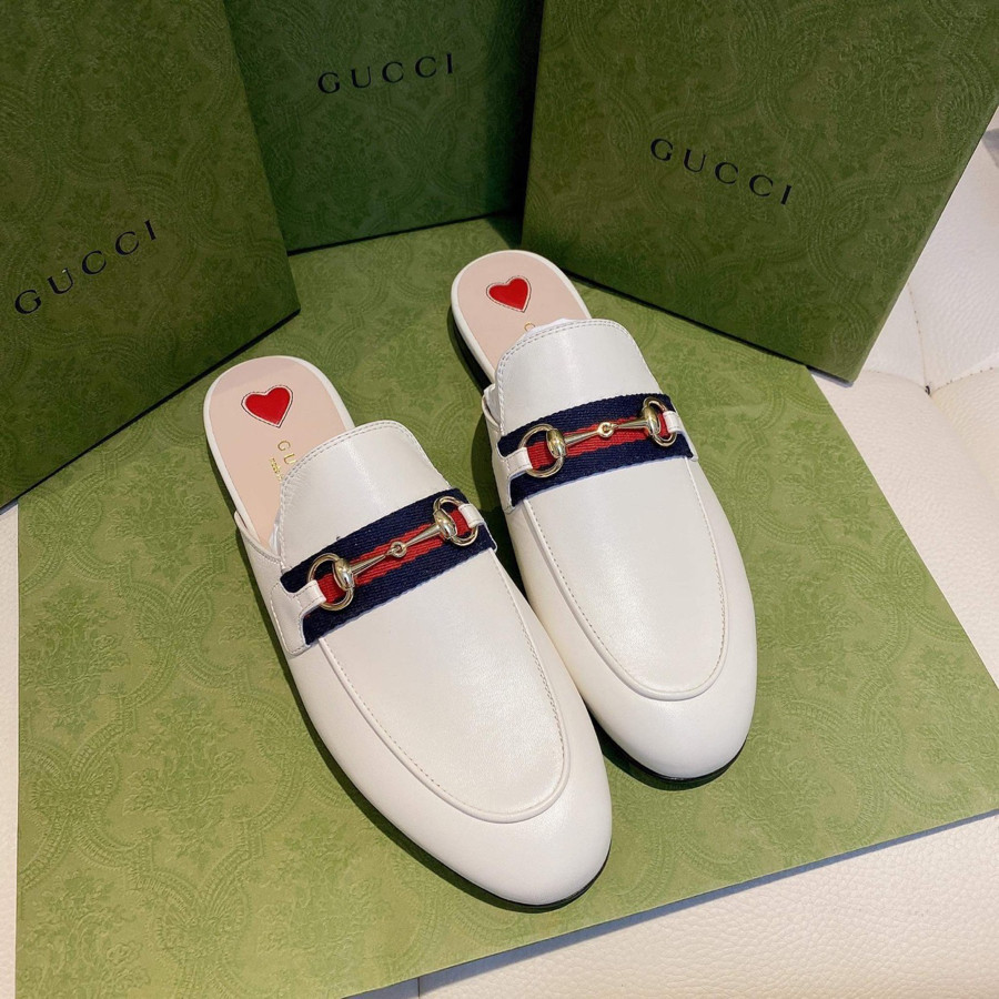 Sục gucci