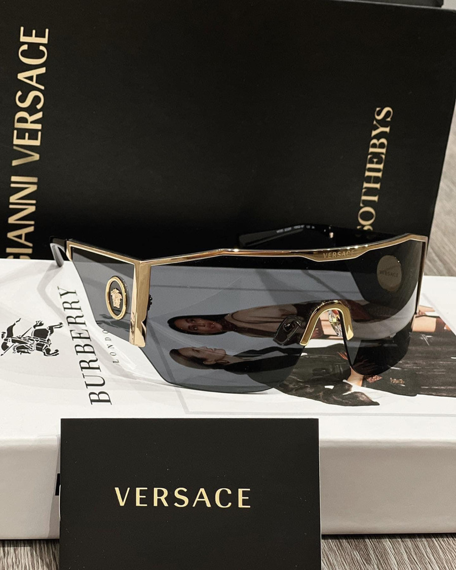 Kính Versace New