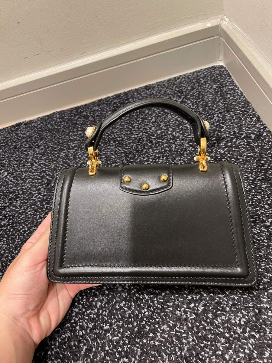 Dolce & Gabbana size mini 18