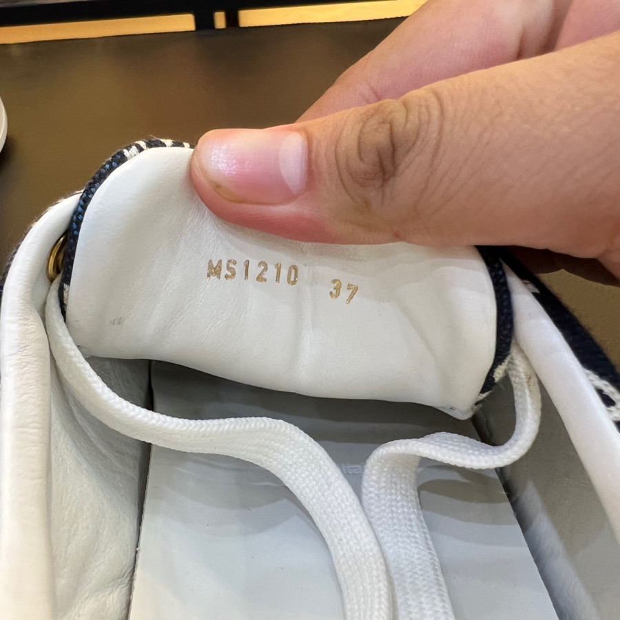 LV 1854 sneaker