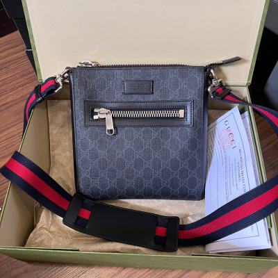 GUCCI GG BLACK SMALL MESSENGER BAG