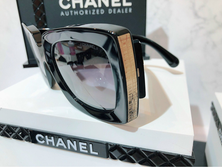 Kính Chanel New